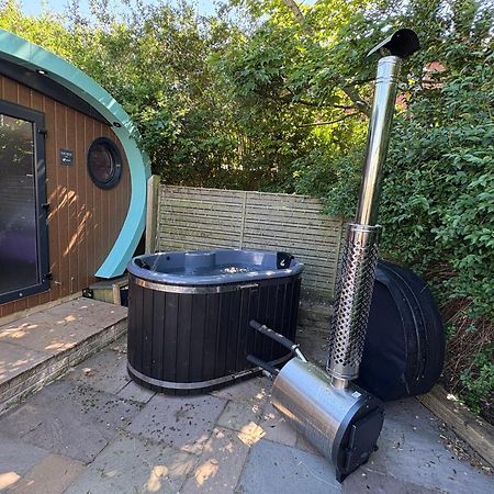 Elletson Park Wood Fired Hot Tubs, Caravans & Pods Pilling ภายนอก รูปภาพ