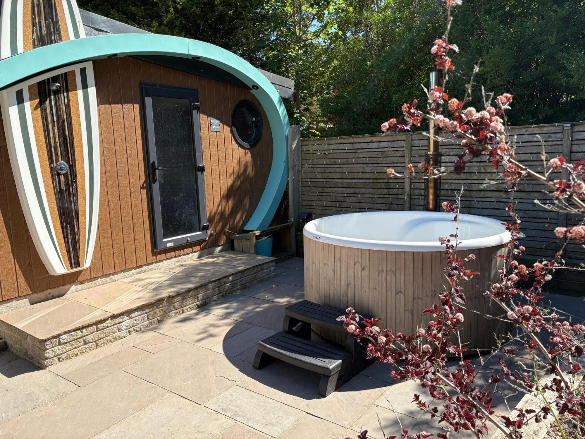 Elletson Park Wood Fired Hot Tubs, Caravans & Pods Pilling ภายนอก รูปภาพ